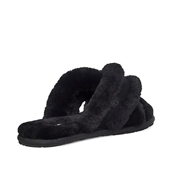 Brand New -  UGG Women's Scuffita Slipper - Black - 6 - Picture 7 of 7